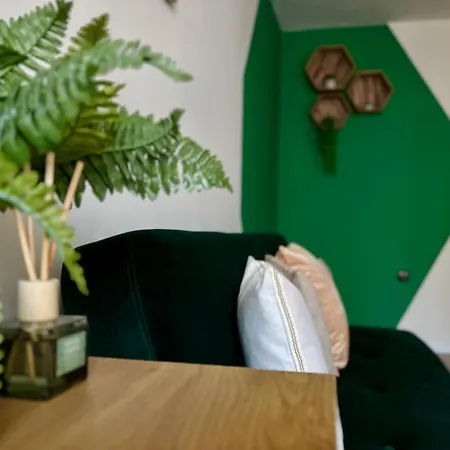 бутиков семеен брио Hotel 2*